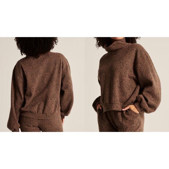 Abercrombie & Fitch | Animal Print Soft A&F Mock Neck Sweatshirt | Sz XS - Picture 1 of 9